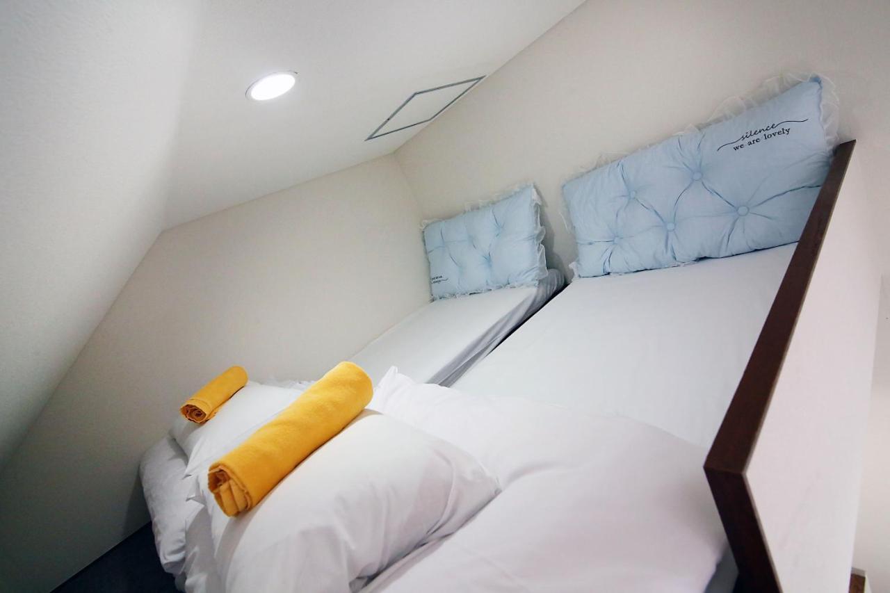Sunrise Apartment Tokyo Exterior photo